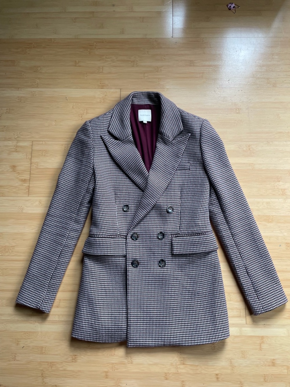 Favorite Daughter Phoebe Blazer in XS, Burgundy Houndstooth